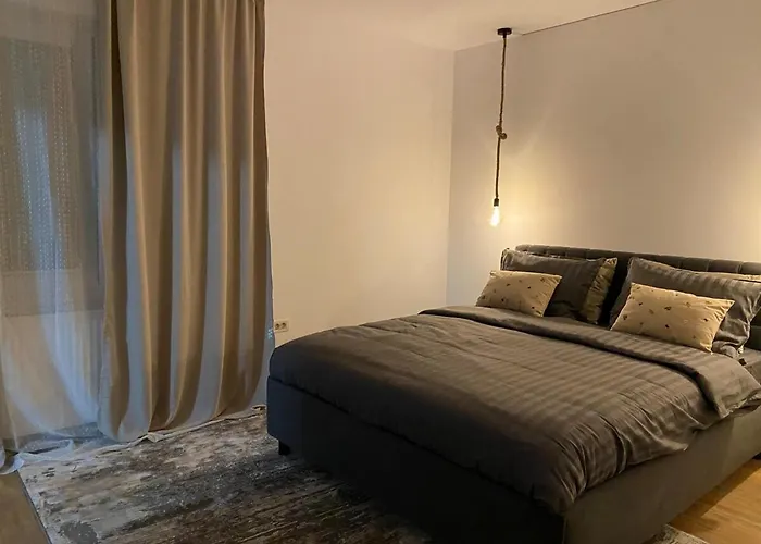 High Hopes Afi Брашов